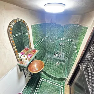 riad-zohor.hotelfesmorocco.com/